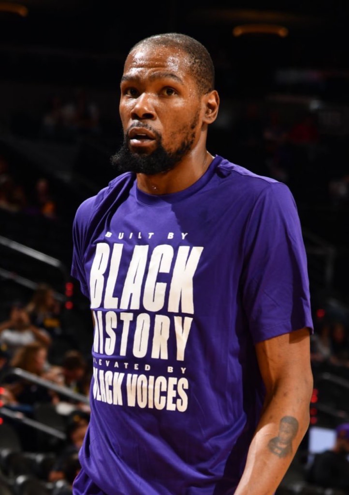 一年一度的 一年一度的